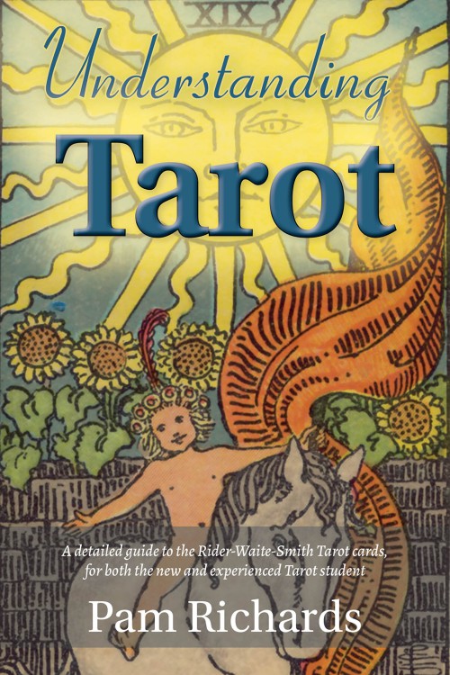 Understanding Tarot-bookcover